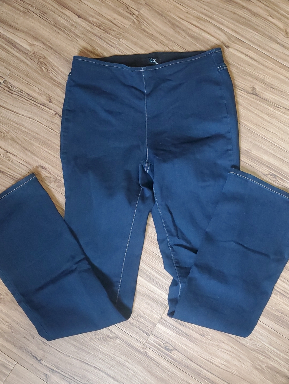 1822 Denim Navy Blue Stretch Pants with Contrast Stitching